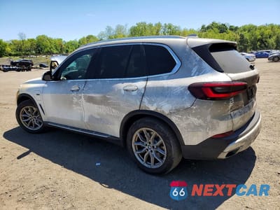 Drugie zdjęcie samochodu z przodu: 2022 BMW X5 XDRIVE45E VIN:5UXTA6C04N9L20528 - miniatura