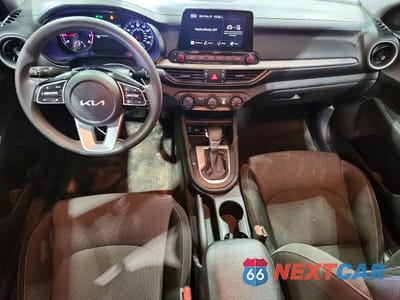 Zdjęcie 8 z 12 samochodu: 2023 KIA FORTE LXS VIN:3KPF24AD6PE592101 - miniatura