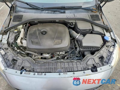 Zdjęcie 11 z 12 samochodu: 2017 VOLVO S60 VIN:YV126MFLXH2437496 - miniatura