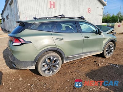 Trzecie zdjęcie samochodu z tyłu: 2023 KIA SPORTAGE X LINE VIN:5XYK6CAF5PG080220 - miniatura