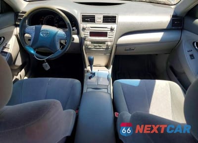Zdjęcie 8 z 12 samochodu: 2010 TOYOTA CAMRY HYBRID VIN:4T1BB3EK0AU115539 - miniatura