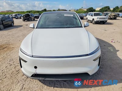 Piąte zdjęcie samochodu w środku: 2026 TESLA MODEL Y VIN:7SAYGDEE3TA405916 - miniatura
