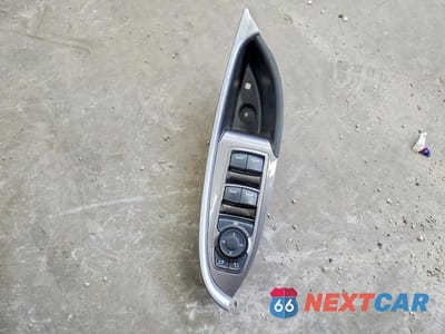 Zdjęcie 12 z 13 samochodu: 2016 CHEVROLET MALIBU LT VIN:1G1ZE5ST9GF229936 - miniatura
