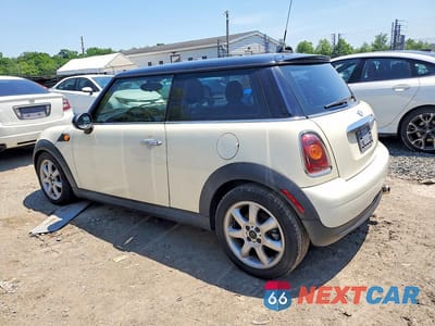 Drugie zdjęcie samochodu z przodu: 2008 MINI COOPER VIN:WMWMF33568TT65105 - miniatura