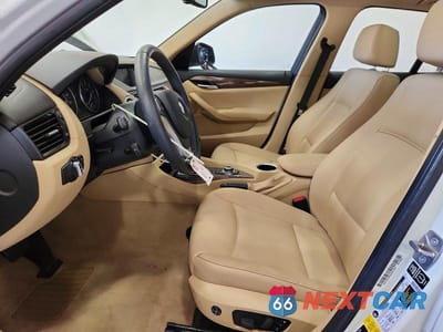 Zdjęcie 7 z 13 samochodu: 2015 BMW X1 SDRIVE28I VIN:WBAVM1C54FVW57108 - miniatura