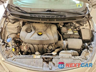 Zdjęcie 11 z 12 samochodu: 2016 KIA FORTE LX VIN:KNAFK4A64G5524308 - miniatura