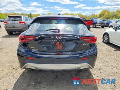 Zdjęcie 6 z 13 samochodu: 2018 INFINITI QX30 PREMIUM VIN:SJKCH5CR0JA049933 - miniatura