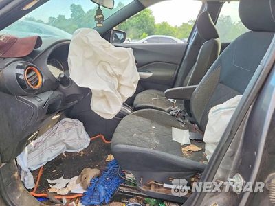 Zdjęcie 7 z 13 samochodu: 2018 NISSAN KICKS SV VIN:3N1CP5CUXJL524378 - miniatura