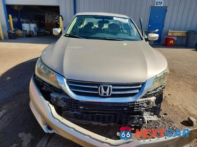 Piąte zdjęcie samochodu w środku: 2014 HONDA ACCORD LX VIN:1HGCR2F32EA027381 - miniatura