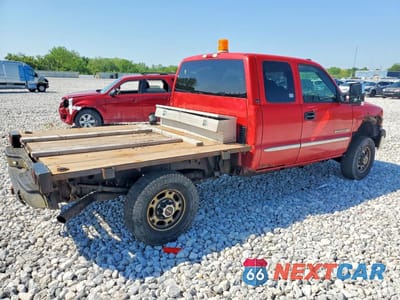 Trzecie zdjęcie samochodu z tyłu: 2003 GMC SIERRA K2500 HEAVY DUTY VIN:1GTHK29U23E374096 - miniatura