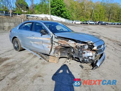 Czwarte zdjęcie samochodu z boku: 2024 MERCEDES-BENZ C 300 4MATIC VIN:W1KAF4HB3RR220747 - miniatura