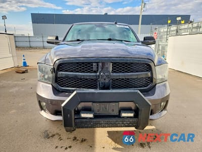 Piąte zdjęcie samochodu w środku: 2019 RAM 1500 CLASSIC TRADESMAN VIN:3C6RR7KT2KG731502 - miniatura