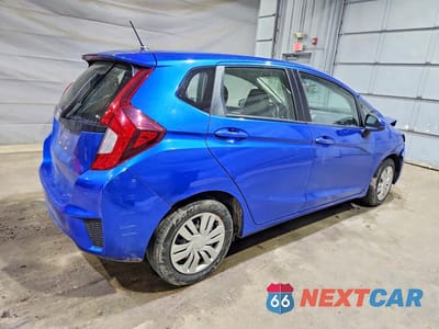 Trzecie zdjęcie samochodu z tyłu: 2017 HONDA FIT LX VIN:JHMGK5H57HS020962 - miniatura
