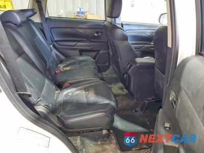 Zdjęcie 11 z 13 samochodu: 2019 MITSUBISHI OUTLANDER SE VIN:JA4AZ3A3XKZ018552 - miniatura
