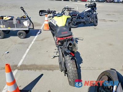 Czwarte zdjęcie samochodu z boku: 2025 BMW F 900 GS VIN:WB10K6309S6L32301 - miniatura