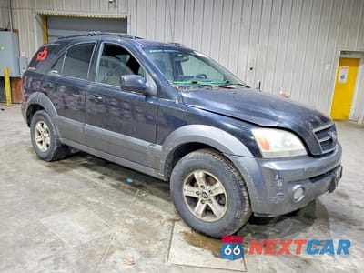 Czwarte zdjęcie samochodu z boku: 2003 KIA SORENTO LX VIN:KNDJD733635051520 - miniatura