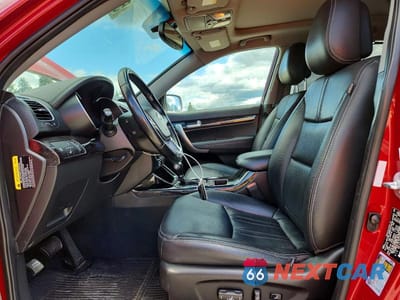 Zdjęcie 7 z 13 samochodu: 2014 KIA SORENTO SX VIN:5XYKWDA7XEG523067 - miniatura