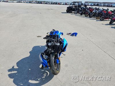 Drugie zdjęcie samochodu z przodu: 2015 SUZUKI GSX-R600 VIN:JS1GN7FA4F2101042 - miniatura