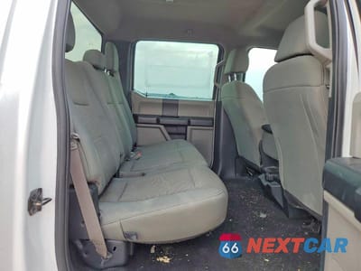 Zdjęcie 10 z 12 samochodu: 2019 FORD F350 SUPER DUTY VIN:1FT8W3DT4KEF88661 - miniatura