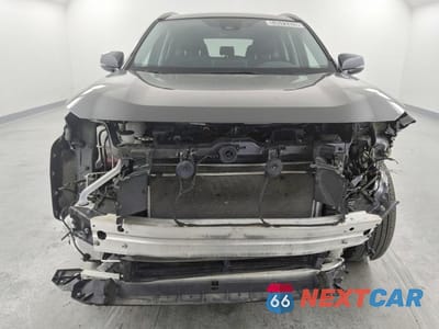 Piąte zdjęcie samochodu w środku: 2024 TOYOTA RAV4 HYBRID XLE VIN:2T3RWRFV4RW242988 - miniatura
