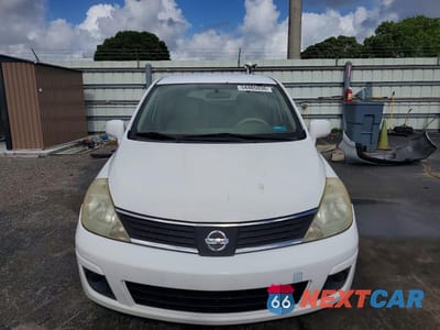 Piąte zdjęcie samochodu w środku: 2008 NISSAN VERSA 1.8 S VIN:3N1BC13E88L356484 - miniatura