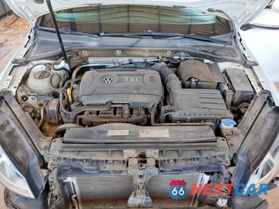 Zdjęcie 11 z 13 samochodu: 2015 VOLKSWAGEN GTI VIN:3VW5T7AU1FM100831 - miniatura