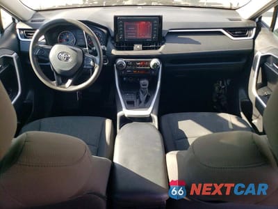Zdjęcie 8 z 13 samochodu: 2020 TOYOTA RAV4 XLE VIN:2T3P1RFV2LC118555 - miniatura