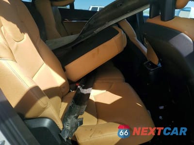 Zdjęcie 10 z 12 samochodu: 2016 VOLVO XC90 T6 VIN:YV4A22PK7G1020832 - miniatura