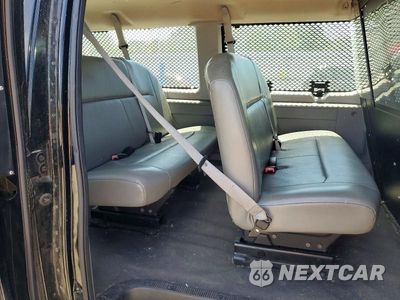 Zdjęcie 11 z 13 samochodu: 2008 FORD E350 ECONO VIN:1FBSS31L18DA03804 - miniatura
