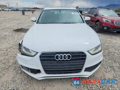 Piąte zdjęcie samochodu w środku: 2016 AUDI A4 PREMIUM S-LINE VIN:WAUAFAFL6GN002159 - miniatura
