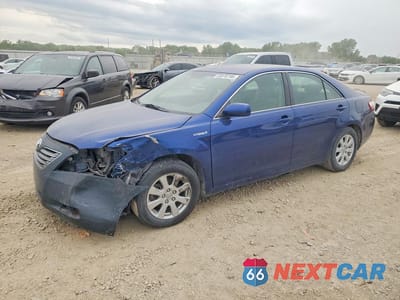2007 TOYOTA CAMRY JTNBB46K773032290 - główne zdjęcie licytacji z USA - miniatura