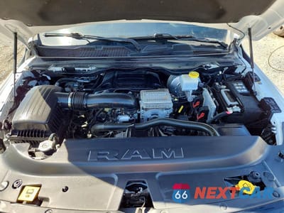 Zdjęcie 11 z 13 samochodu: 2022 RAM 1500 LARAMIE VIN:1C6SRFJT5NN385017 - miniatura