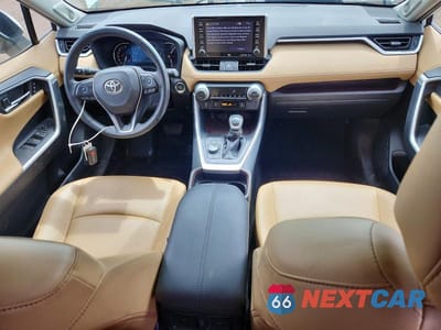 Zdjęcie 8 z 14 samochodu: 2019 TOYOTA RAV4 LIMITED VIN:JTMN1RFV7KD003905 - miniatura