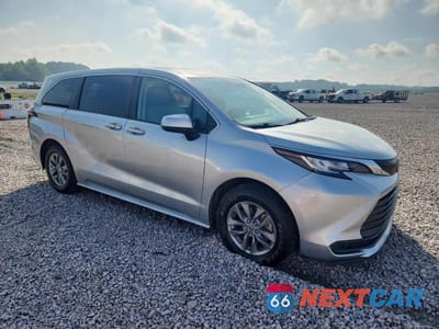 Czwarte zdjęcie samochodu z boku: 2022 TOYOTA SIENNA LE VIN:5TDKRKEC5NS116828 - miniatura