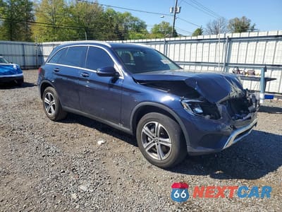 Czwarte zdjęcie samochodu z boku: 2019 MERCEDES-BENZ GLC 300 4MATIC VIN:WDC0G4KB8KF592906 - miniatura