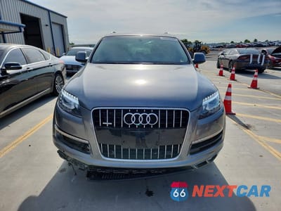 Piąte zdjęcie samochodu w środku: 2015 AUDI Q7 TDI PREMIUM PLUS VIN:WA1LMAFE5FD031427 - miniatura