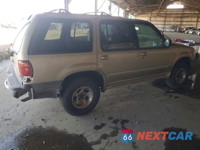 Trzecie zdjęcie samochodu z tyłu: 2000 FORD EXPLORER XLT VIN:1FMZU63X7YZB78627 - miniatura