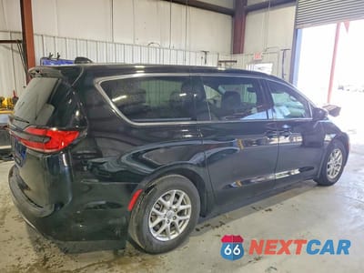 Trzecie zdjęcie samochodu z tyłu: 2025 CHRYSLER PACIFICA SELECT VIN:2C4RC1BG6SR532084 - miniatura