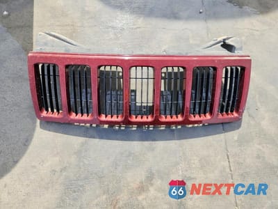 Zdjęcie 13 z 14 samochodu: 2008 JEEP GRAND CHEROKEE LAREDO VIN:1J8GS48K78C106065 - miniatura