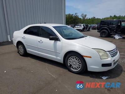 Czwarte zdjęcie samochodu z boku: 2007 FORD FUSION S VIN:3FAHP06Z77R145668 - miniatura