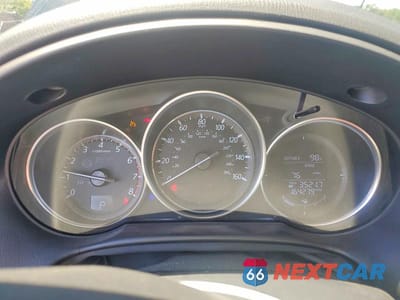 Zdjęcie 9 z 12 samochodu: 2016 MAZDA CX-5 GT VIN:JM3KE4DY2G0726106 - miniatura