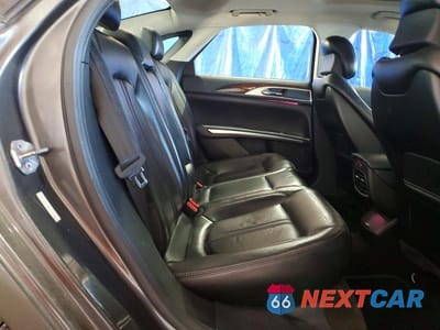 Zdjęcie 10 z 12 samochodu: 2016 LINCOLN MKZ VIN:3LN6L2G91GR618922 - miniatura