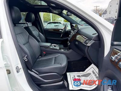 Piąte zdjęcie samochodu w środku: 2018 MERCEDES-BENZ GLE 350 4MATIC VIN:4JGDA5HB9JB073760 - miniatura