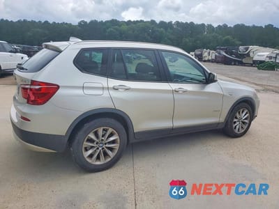 Trzecie zdjęcie samochodu z tyłu: 2014 BMW X3 XDRIVE28I VIN:5UXWX9C54E0D21162 - miniatura