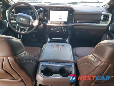 Zdjęcie 8 z 12 samochodu: 2024 FORD F350 SUPER DUTY VIN:1FT8W3BTXRED81303 - miniatura