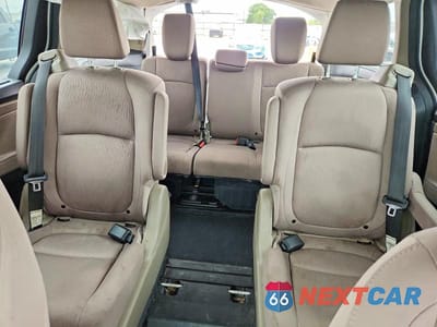 Zdjęcie 10 z 14 samochodu: 2020 HONDA ODYSSEY EX VIN:5FNRL6H57LB039031 - miniatura
