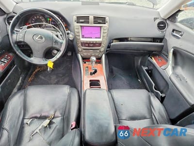 Zdjęcie 8 z 12 samochodu: 2008 LEXUS IS 350 VIN:JTHBE262785020936 - miniatura