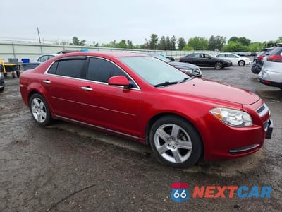 Czwarte zdjęcie samochodu z boku: 2012 CHEVROLET MALIBU 1LT VIN:1G1ZC5E06CF288282 - miniatura