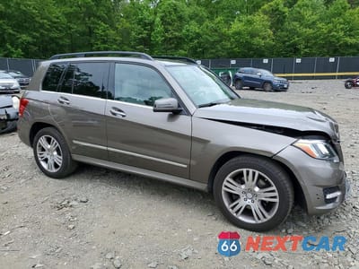 Czwarte zdjęcie samochodu z boku: 2015 MERCEDES-BENZ GLK 350 4MATIC VIN:WDCGG8JB2FG348580 - miniatura
