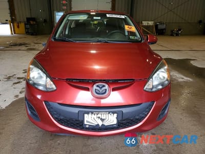 Piąte zdjęcie samochodu w środku: 2014 MAZDA MAZDA2 SPORT VIN:JM1DE1KZ4E0173046 - miniatura